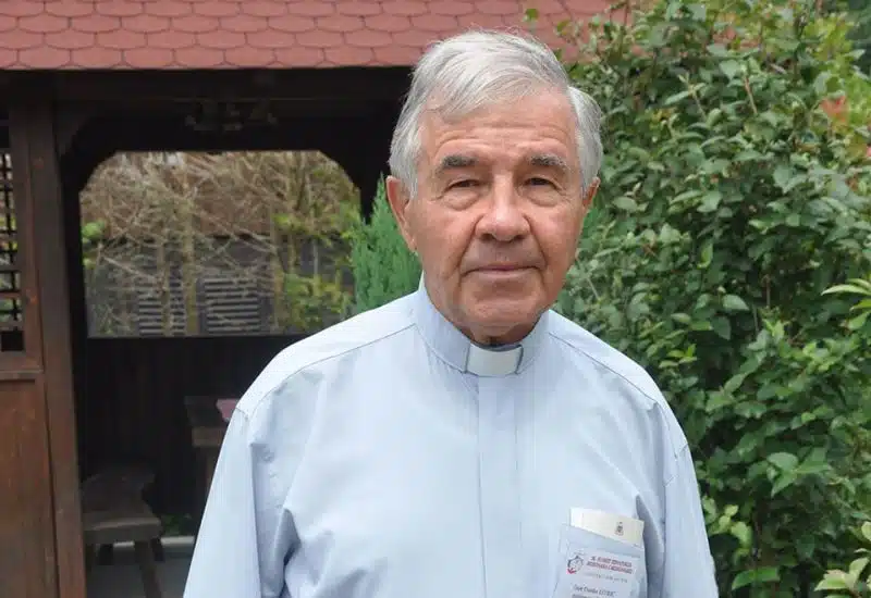Jedan dan hrvatskoga misionara u Ruandi: “Ima puno propuštenih poziva i poruka – najviše se svodi na strašnu riječ „inzara“ – gladni smo”