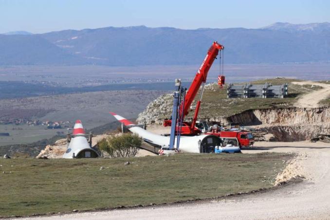 Kinezi pokraj Livna grade najveći vjetropark u BiH. Ali na otetom zemljištu: ‘Bez pitanja su ušli na privatni posjed’