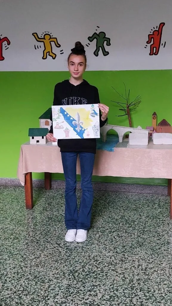Melisa Delić, učenica Druge osnovne škole Konjic, osvojila prvo mjesto za likovni rad na međunarodnom takmičenju