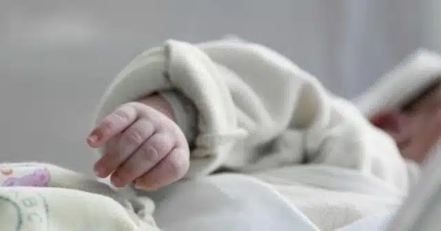 Na porod došla s 2,25 promila u krvi: Suprug i ja smo se tukli kad su mi oduzeli dijete | HIP.ba