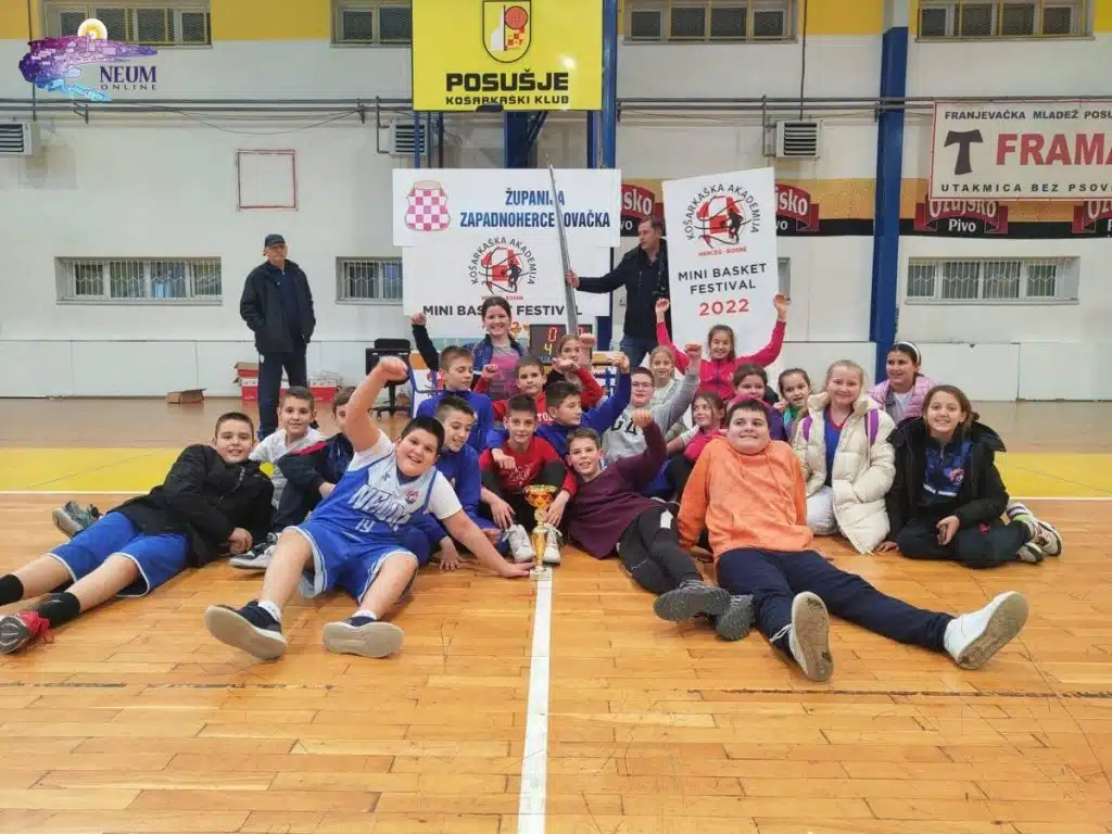 Odličan rezultat najmlađih neumskih košarkaša na Božićnom turniru u Posušju