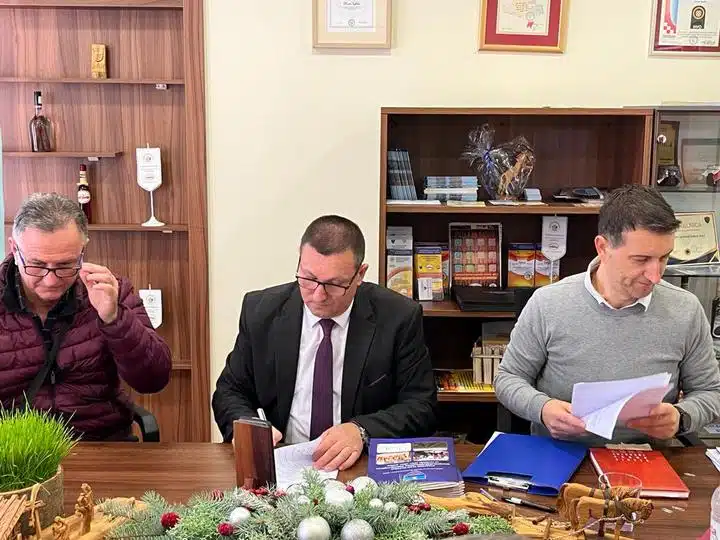 Za pomoć pri upošljavanju i samoupošljavanju branitelja u HNŽ-u 270.000 KM