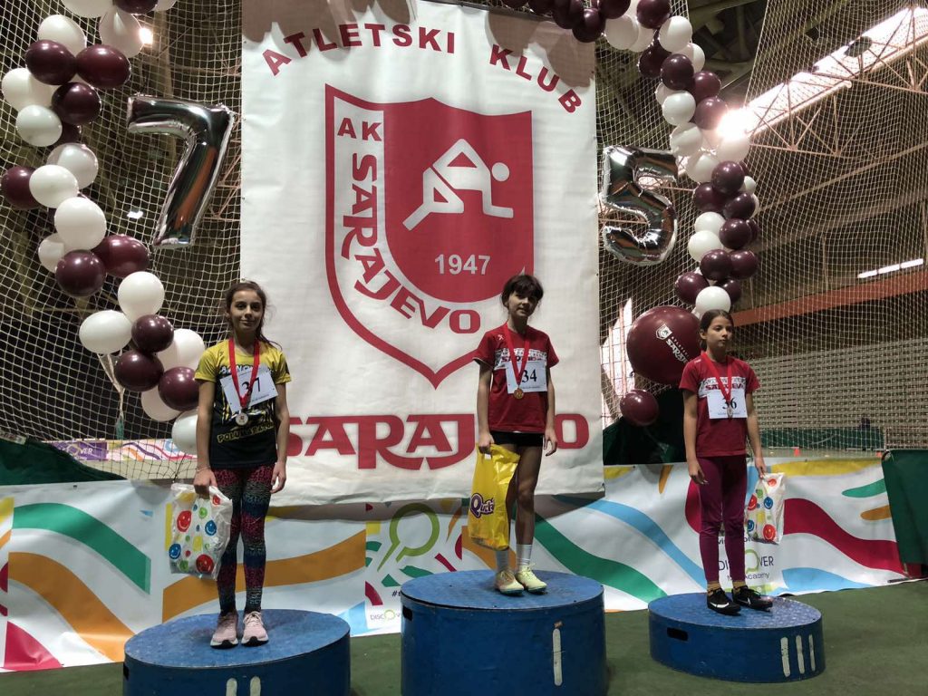 Sestre Džajić uspješne na atletskom mitingu: Sarah „zlatna", Asja „srebrna“