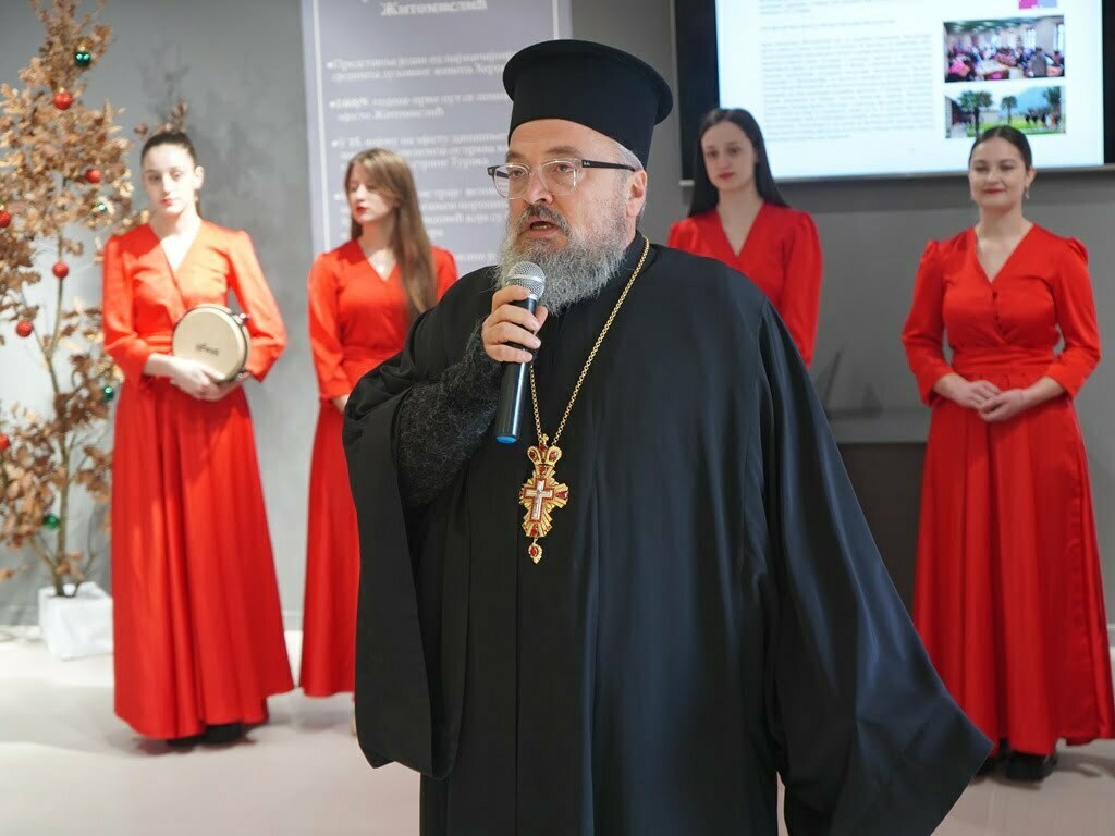 gradonačelnik kordić na božićnom prijemu u manastiru žitomislić
