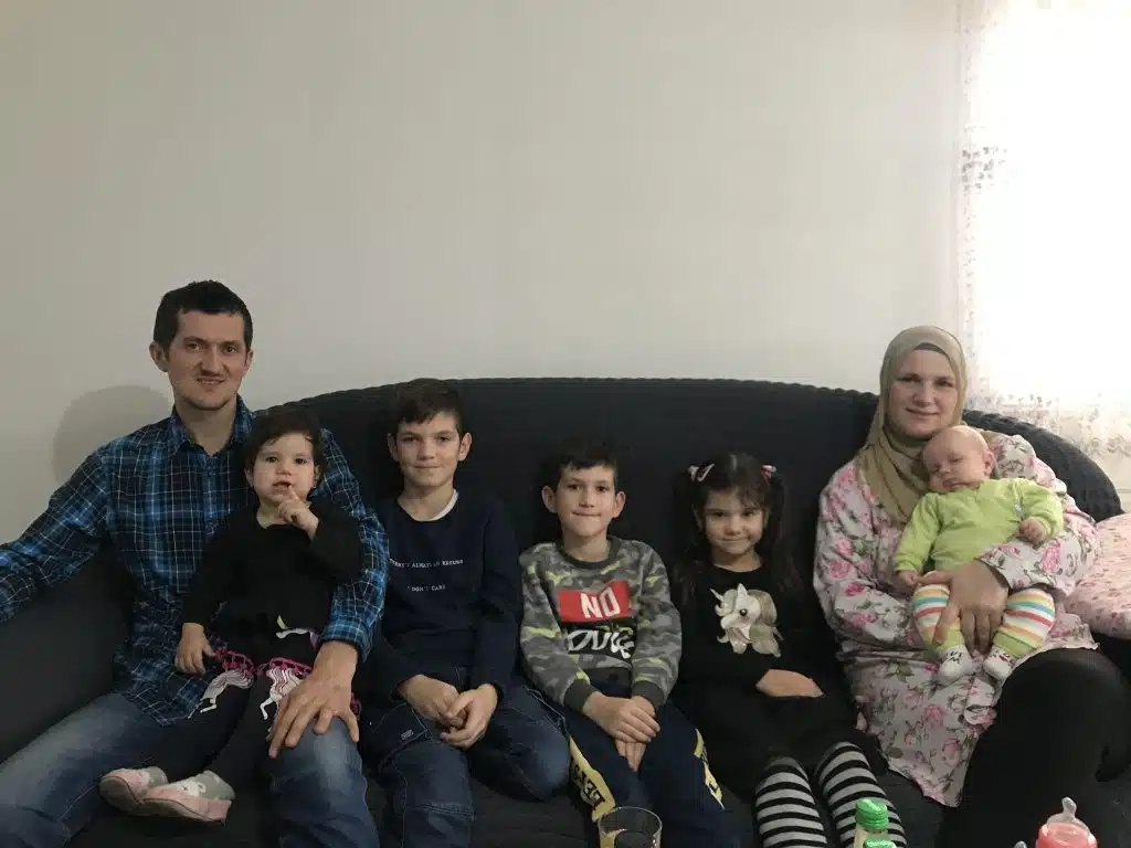 Bračni par Jasmina i Edin Zalihić roditelji su pet mališana: Imamo dom ispunjen najljepšim osmijesima