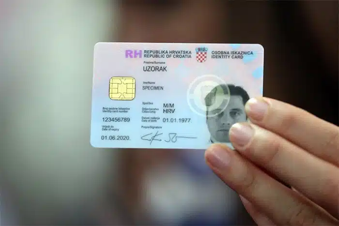 Hrvatska ukinula JMBG