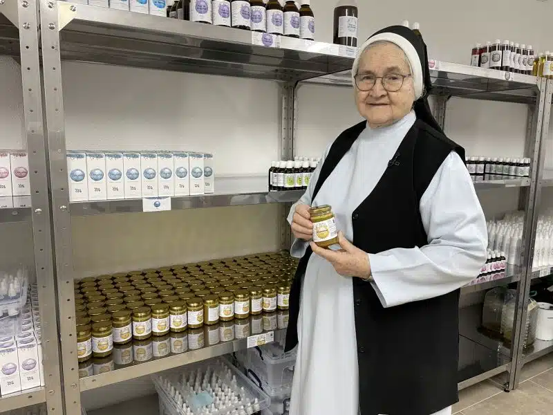 Preminula časna sestra Ljubica Kovač, brojne je izliječila svojim pripravcima