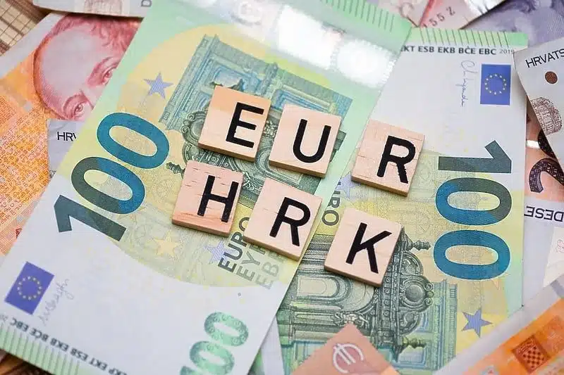 Računi u kunama u BiH automatski su konvertirani, kune u BiH više nije moguće zamijeniti