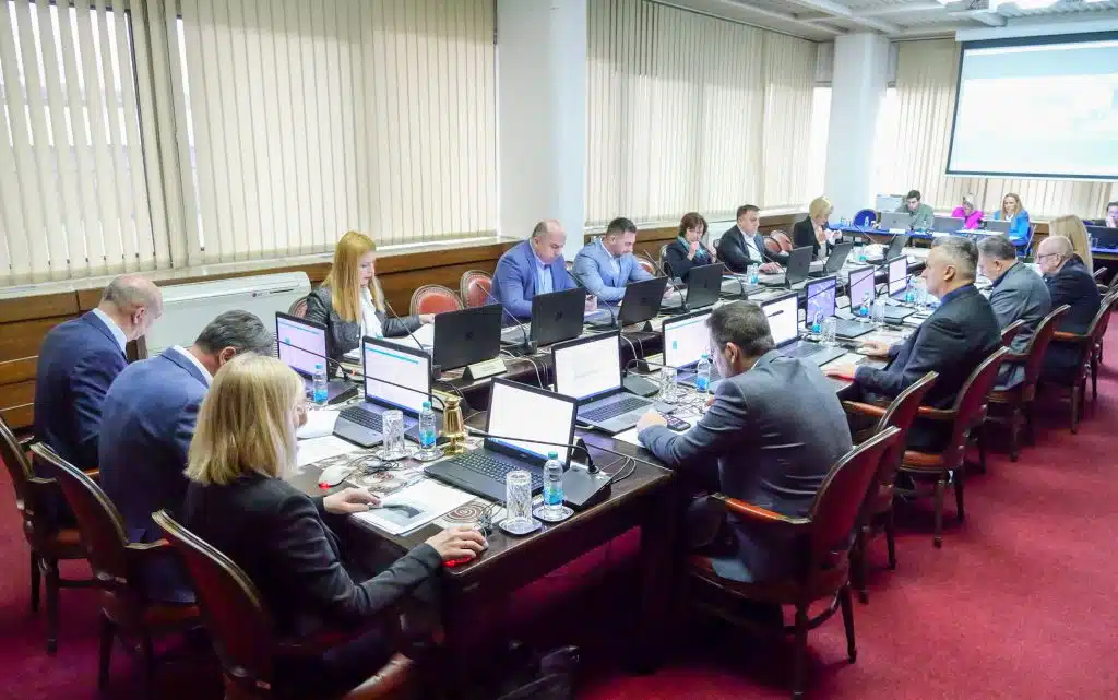 Vlada FBiH: Usvojena Strategija za prevenciju i borbu protiv nasilja u porodici 2021.-2027.