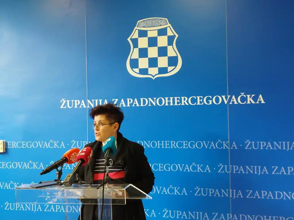 Konferencija za medije sindikata srednjih škola u ŽZH i ministrice Mikulić