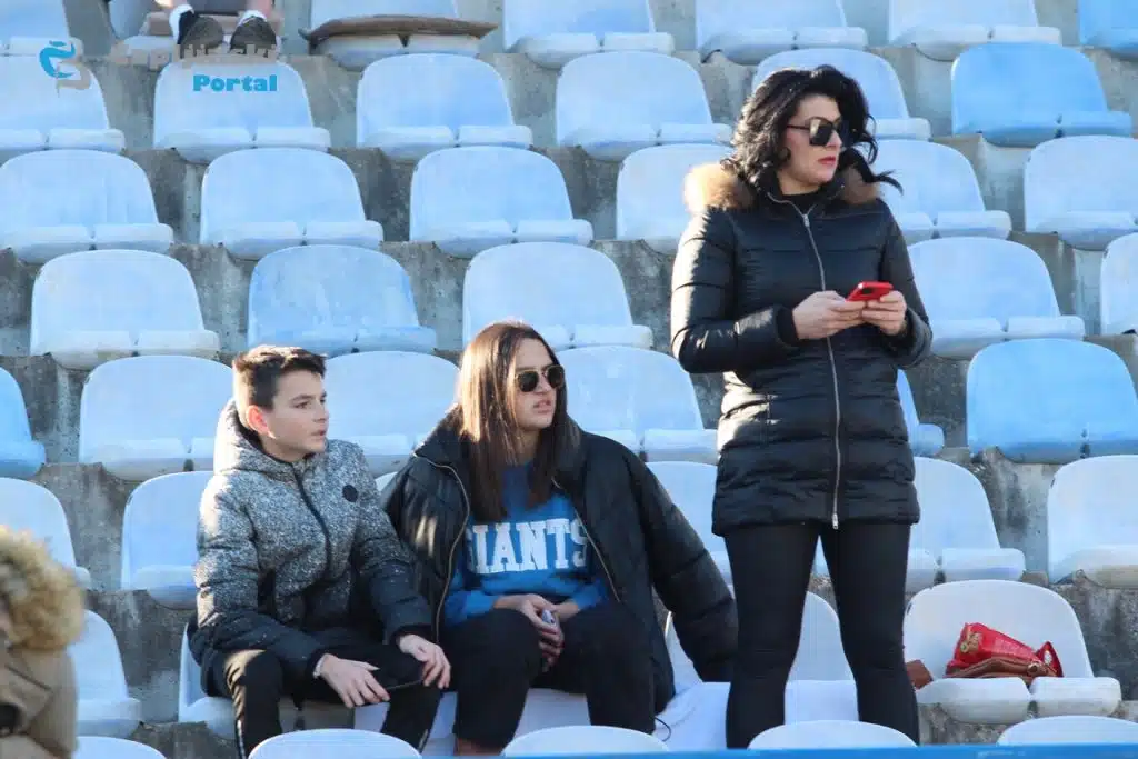 FOTO | Sunce privuklo gledatelje na 33. Memorijal Andrije Ankovića u Gabeli