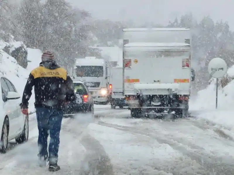 Zastoji od Tomislavgrada prema Posušju (foto/video)