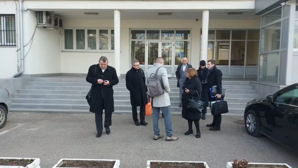 KAKO SE KRALO U KORONA KRIZI ‘Samo nigdje ne idi s cijenom dok se ne definira’