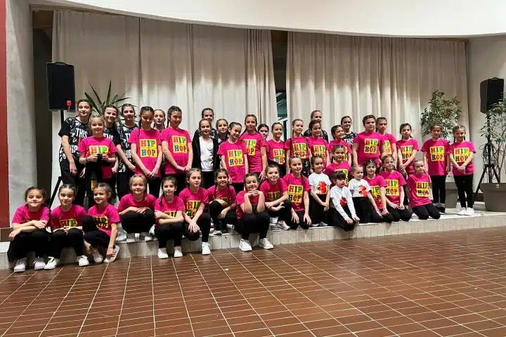 Tri prva mjesta za posuške cheerleadersice