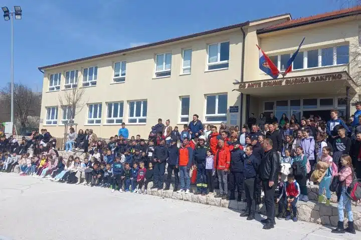 Uprava civilne zaštite ŽZH započela s edukacijama na području Posušja