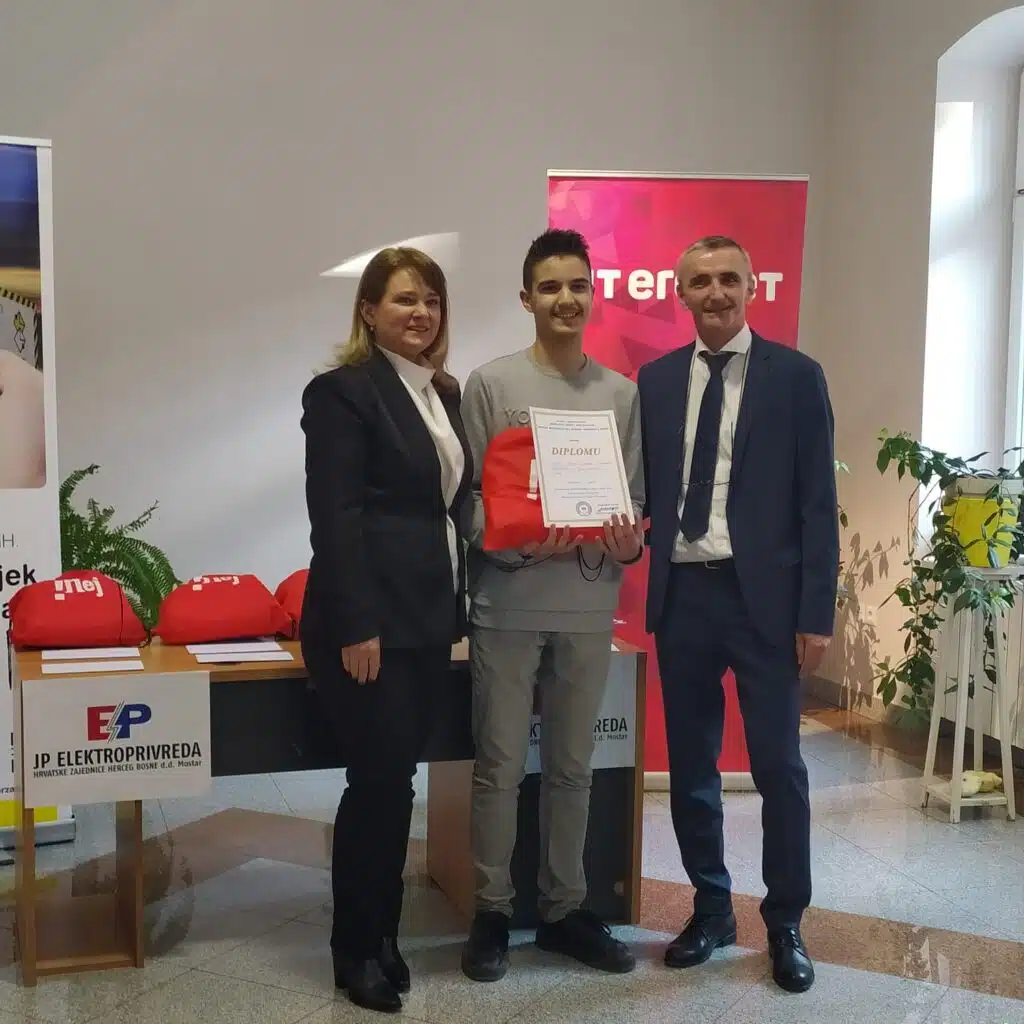 Ante Penava iz Posušja osvojio 1. mjesto na Federalnom natjecanju iz matematike