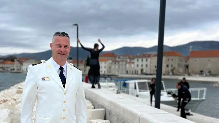 Dok okreće na jugo, ova se klapa nada buri