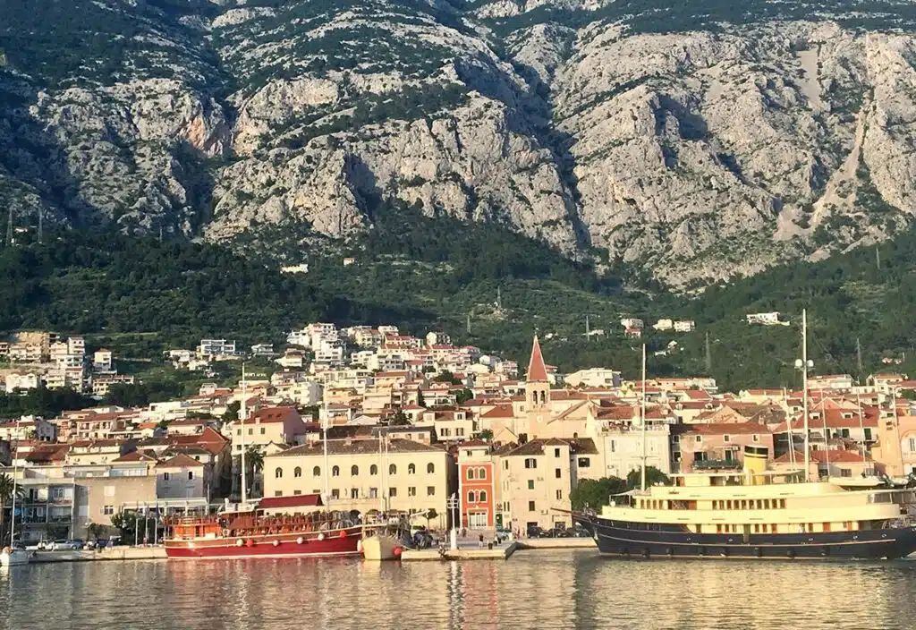 Makarska zabranjuje iznajmljivanje stanova kao apartmana