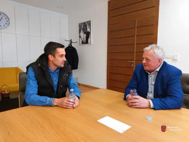 Nogometaš FK “Sarajevo” Ivan Borna Jelić Balta posjetio Ramu, mjesto svojih korijena