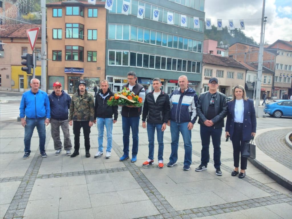 Članovi Demokratske fronte Konjic obilježili 15.april, Dan Armije RBiH