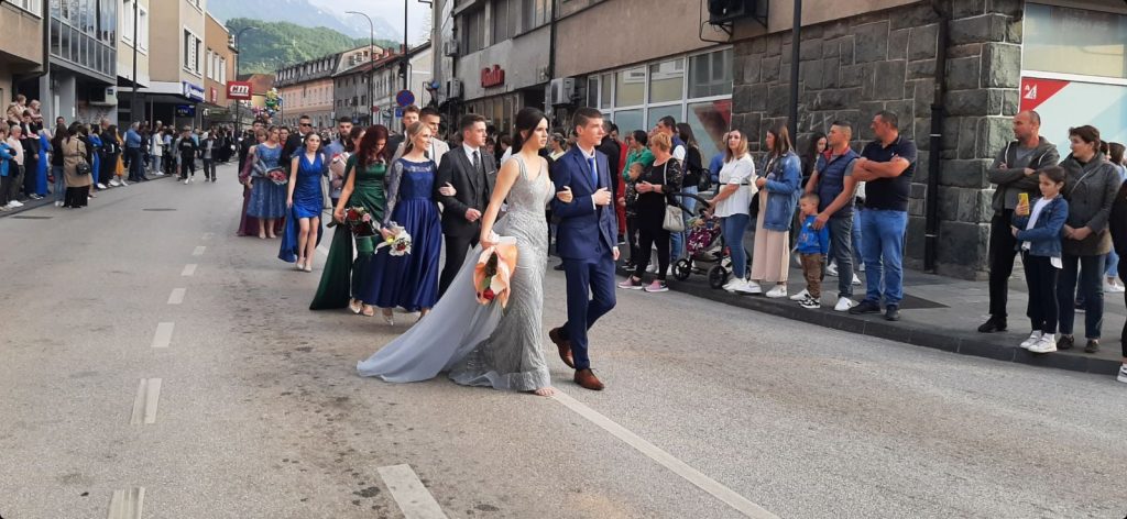 Konjičani ispratili još jednu generaciju maturanata Konjičani ispratili još jednu generaciju maturanata