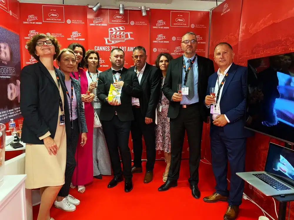 HKUD Didak uručena nagrada na Cannes film festivalu