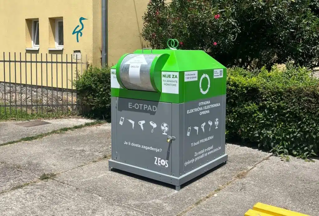 FOTO | U Čapljini postavljeni kontejneri za prikupljanje elektronskog i elektroničkog otpada