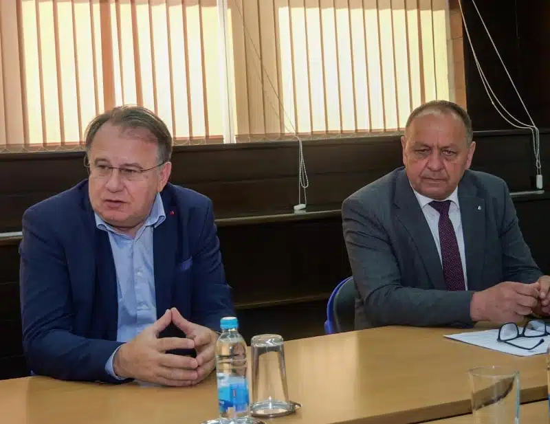 Institucije i roditelji dogovorili način rješavanja problema nabave trakica za mjerenje šećera u krvi
