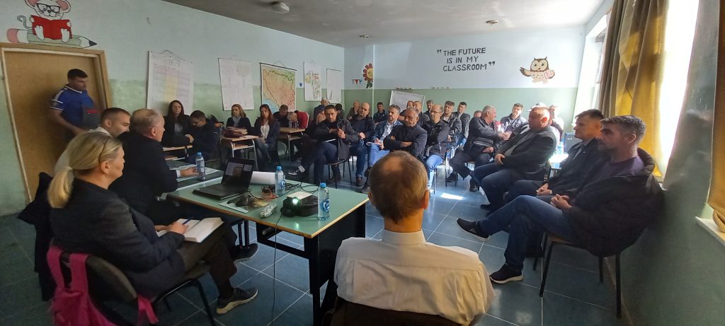 U Bradini održana Javna rasprava o projektu „Studija utjecaja na okoliš i duštvo VE Bitovinja“ U Bradini održana Javna rasprava o projektu „Studija utjecaja na okoliš i duštvo VE Bitovinja“