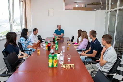 Odlikaši Srednje i Osnovne škole na prijamu kod načelnika općine Neum