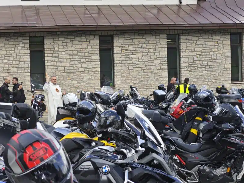 Masna Luka: Upriličeno drugo motohodočašće uz blagoslov vozača i njihovih motora (foto/video)