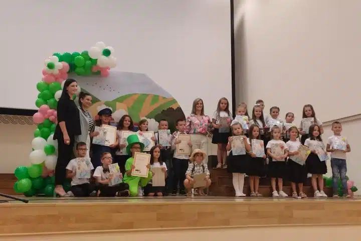 Glazbeno – scenska priča „Palček i prijatelji“ Glazbenog vrtića Posušje oduševila publiku