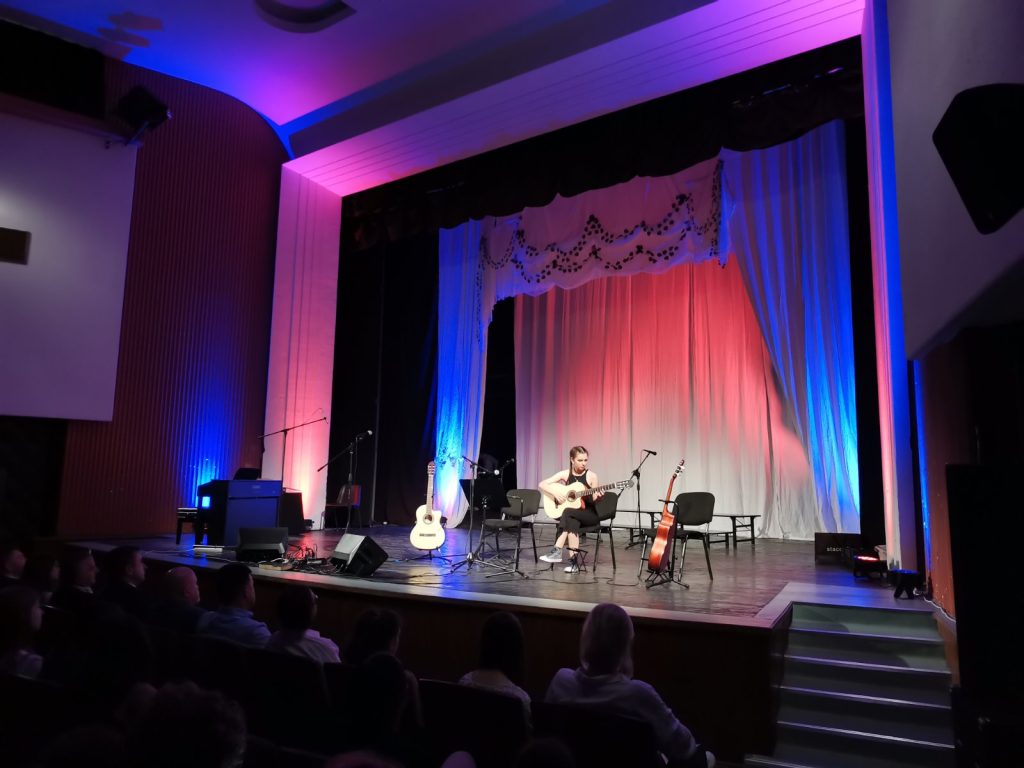 Večeras održan koncert maturanata Osnovne muzičke škole s pravom javnosti "Rezonanca" klasa 2023 Večeras održan koncert maturanata Osnovne muzičke škole s pravom javnosti "Rezonanca" klasa 2023