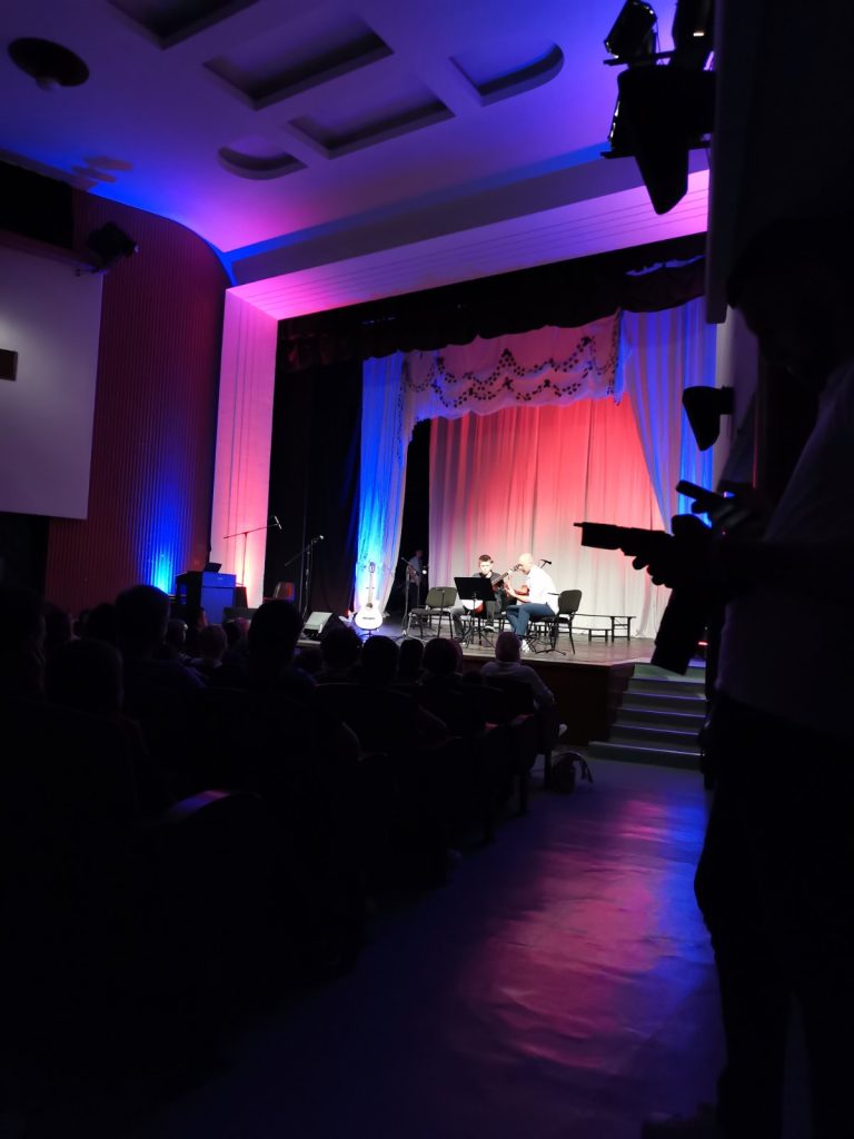 Večeras održan koncert maturanata Osnovne muzičke škole s pravom javnosti "Rezonanca" klasa 2023 Večeras održan koncert maturanata Osnovne muzičke škole s pravom javnosti "Rezonanca" klasa 2023