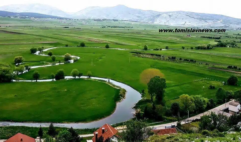DOBRO vam razmjerno oblačno jutro iz Tomislavgrada!