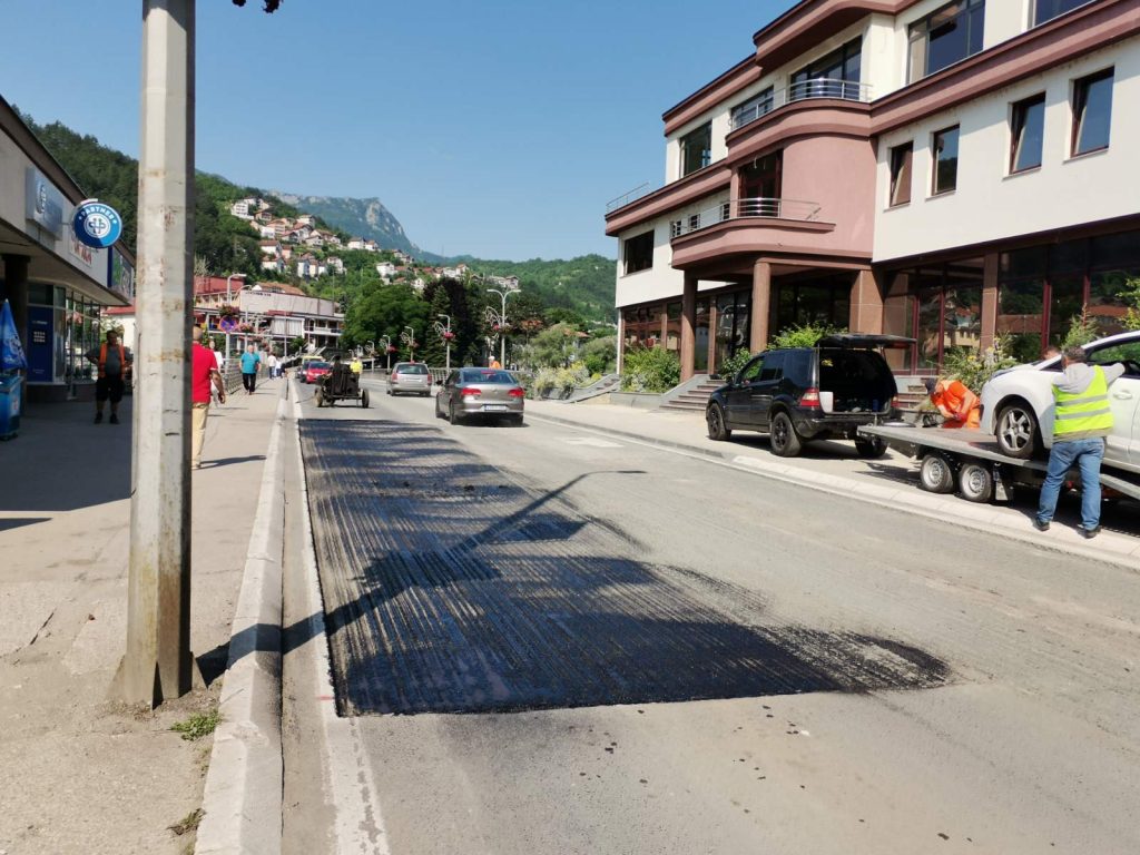 Konjic: U toku su radovi na sanaciji dijela magistralnog puta M17
