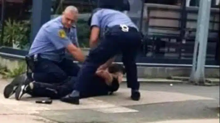 Pojavio se snimak privođenja maloljetnog dječaka, ranjen sin bivšeg federalnog zastupnika