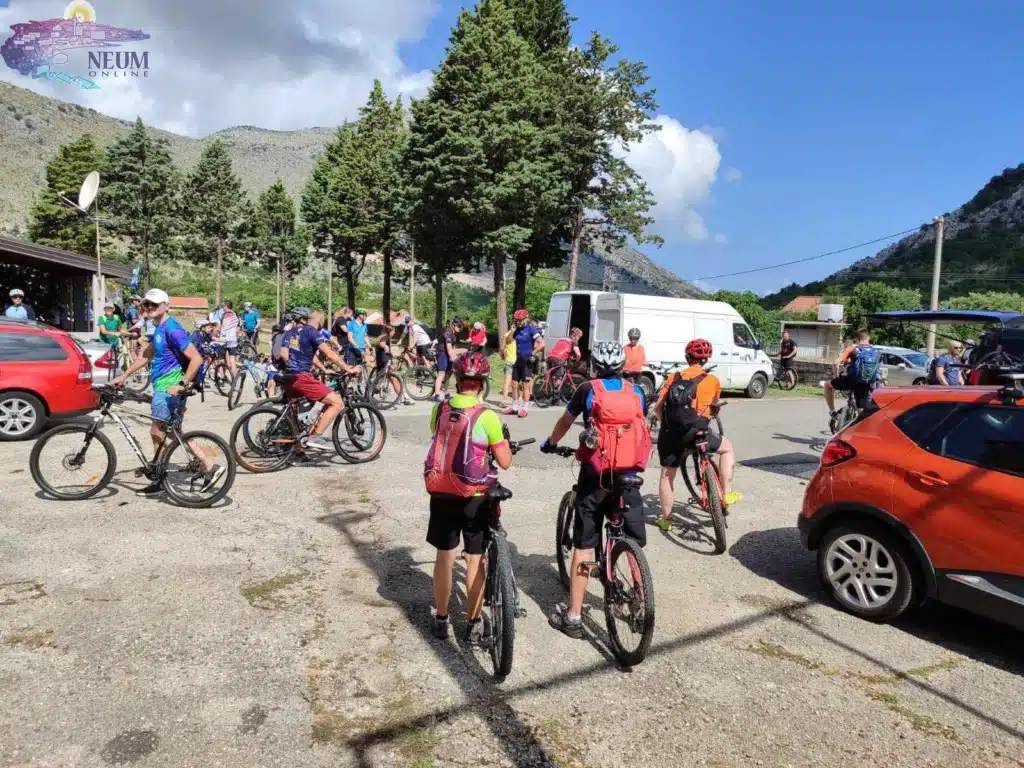 FOTO: Preko 100 biciklista na ruti Hutovo-Ravno u spomen na Nikšu Vuletića