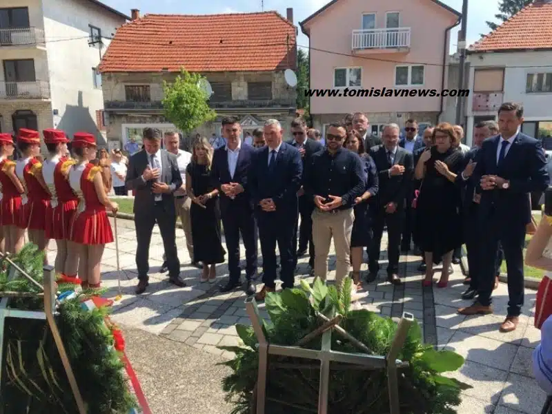 FOTO/VIDEO: Danas je u Tomislavgradu proslavljen Dan općine i uručena priznanja!