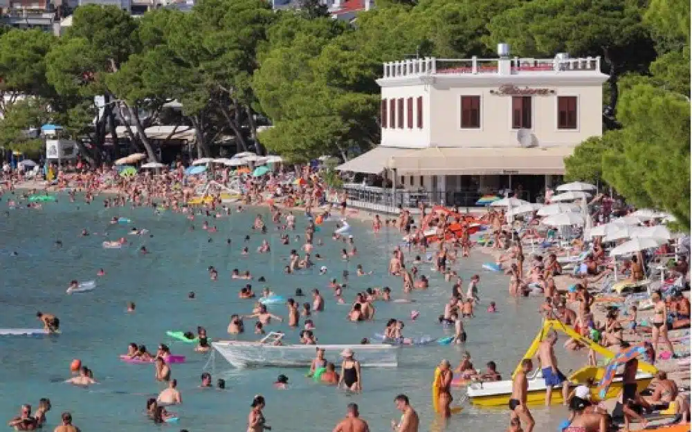Makarska zavela red, pogledajte što je sve kažnjivo