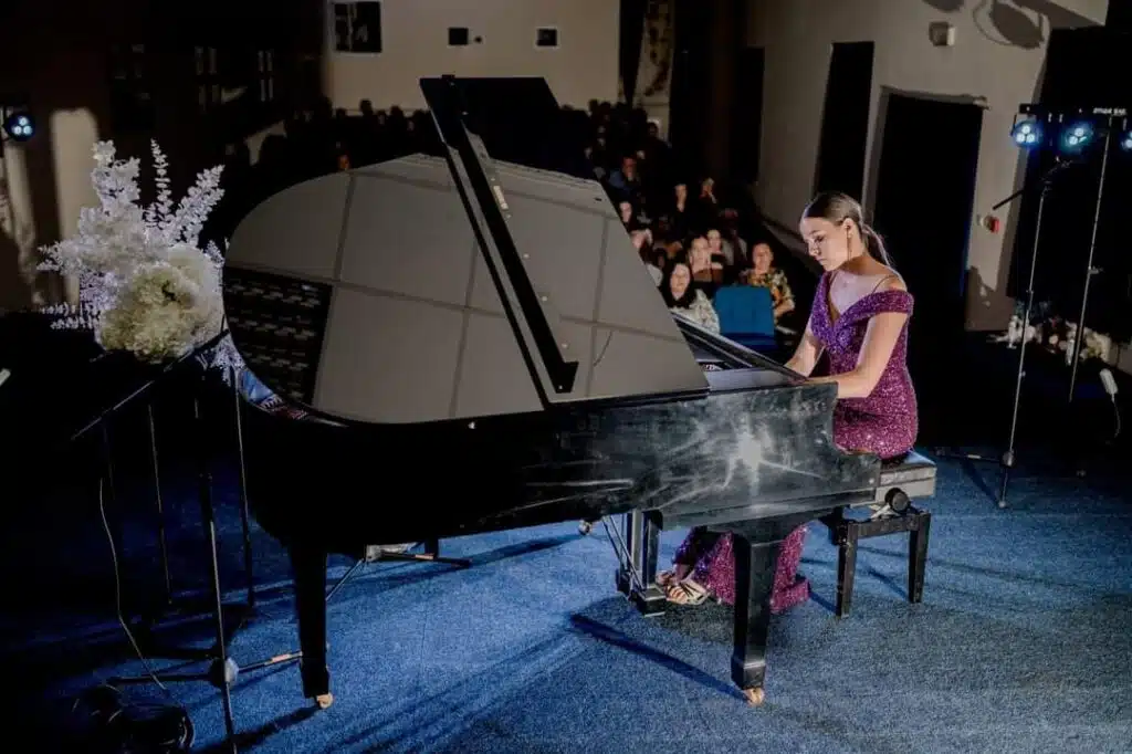 FOTO: Održan diplomski koncert glazbenice Gabrijele Iličić