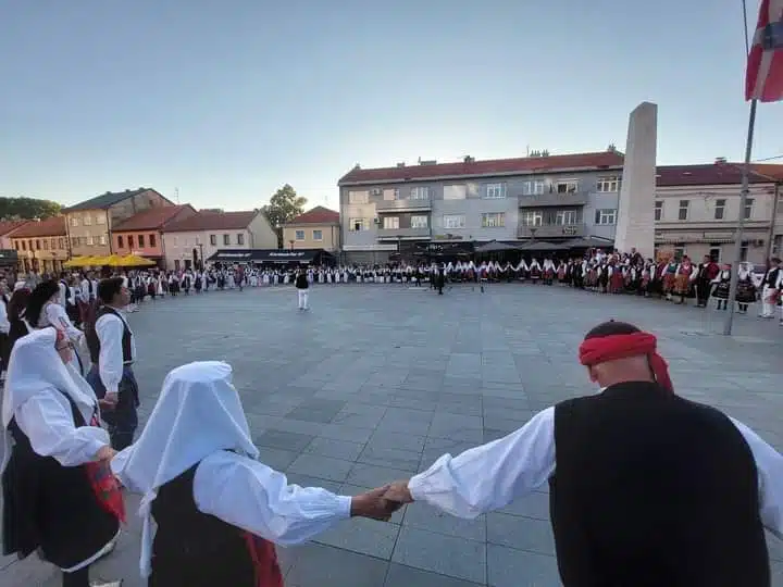 Folklorno društvo “Ramska tradicija” sudjelovalo na “Livanjskom kulturnom ljetu 2023”