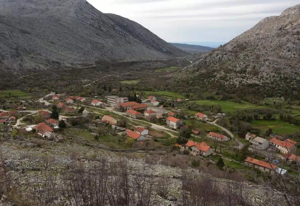 Američki časopis Forbes o pješačko turističko-hodočasničkoj stazi koja prolazi kroz neumski kraj