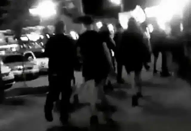 U centru Mostara pretučen mladić, napala ga skupina huligana | HIP.ba