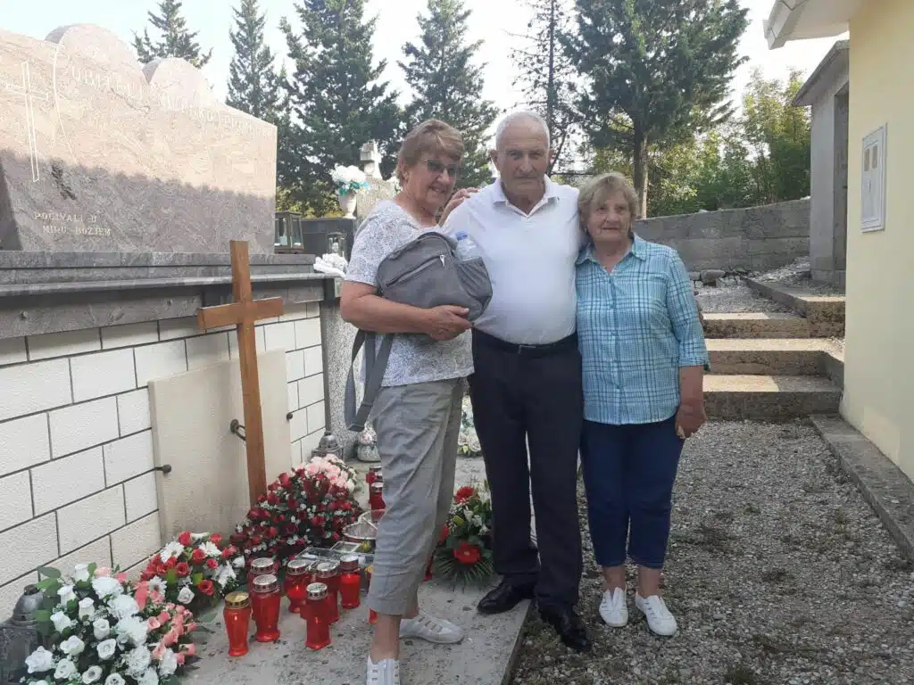 Najljepša ovoljetna priča dolazi iz sela Kašče kod Ljubuškog: Upoznale brata nakon više od 80 godina