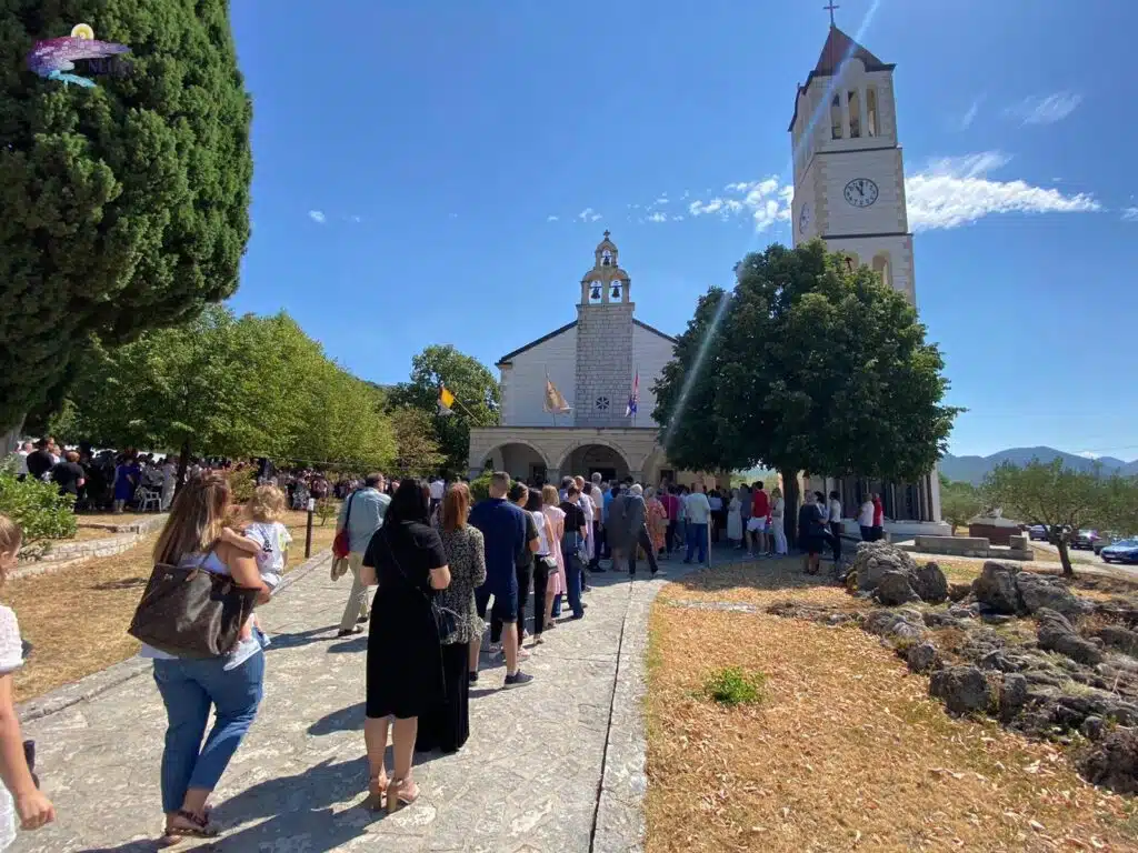 Blagdan je Velike Gospe, sveta misa u župi Gradac u 11 sati