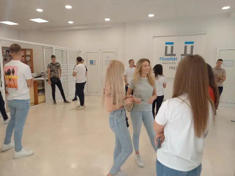 U TIJEKU su prijave za rujanski razredbeni postupak za upis na studije Filozofskoga fakulteta Sveučilišta u Mostaru