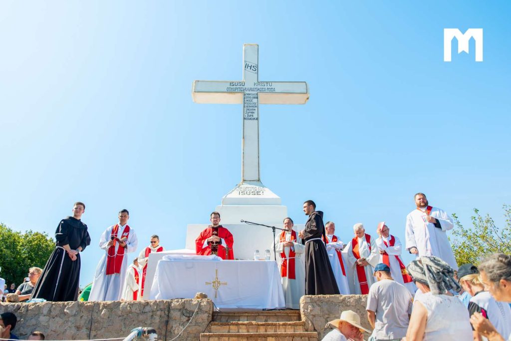 foto: na brdu križevac proslavljen blagdan uzvišenja svetog križa
