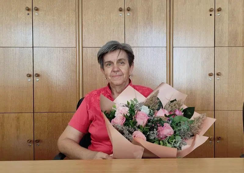 FOTO/SRETNO! U zasluženu mirovinu ispraćena omiljena profesorica Ružica Pokrajčić
