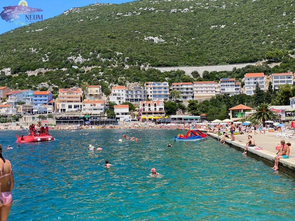 Nastavlja se bablje ljeto, Neum i danas najtopliji